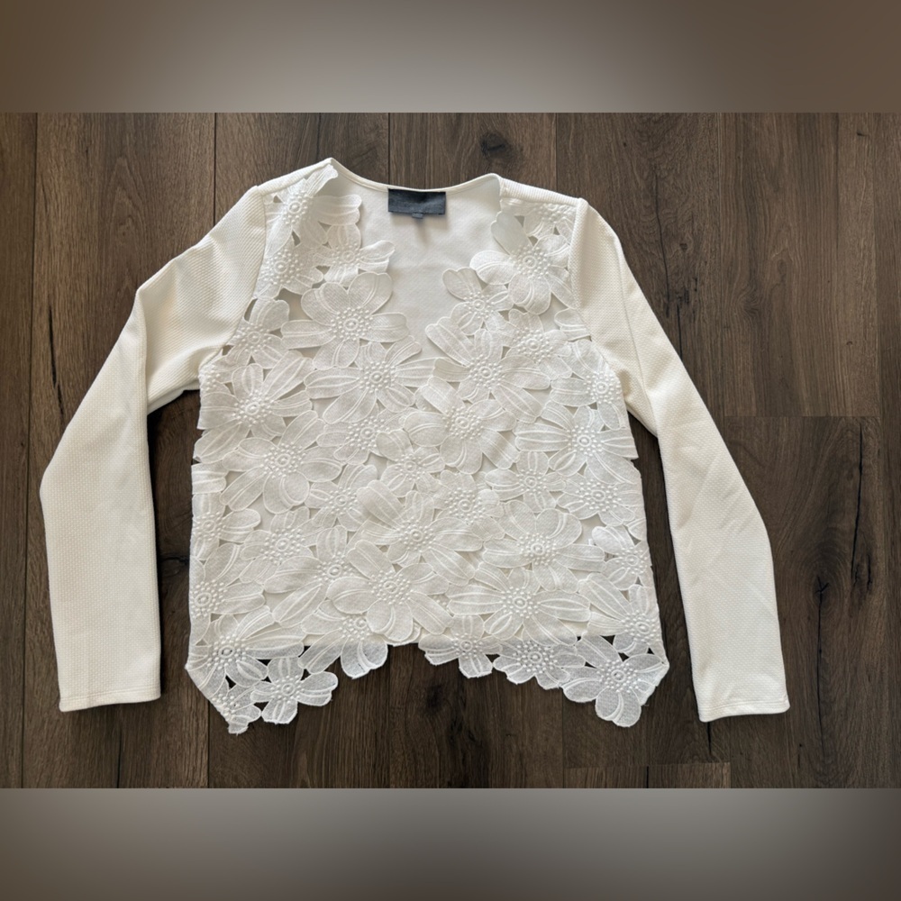 Anthropologie Sunday in Brooklyn White Floral Cut out Jacket Size Medium - Picture 1 of 10